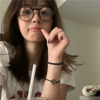 盛开的女人
